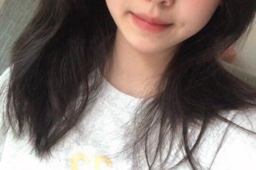 韩红口碑崩塌黑历史被扒官媒出手锐评句句说到打工人心坎里