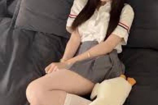 丁嘉丽：未婚先孕、4次堕胎、婚内出轨与孙红雷姐弟恋被唾弃